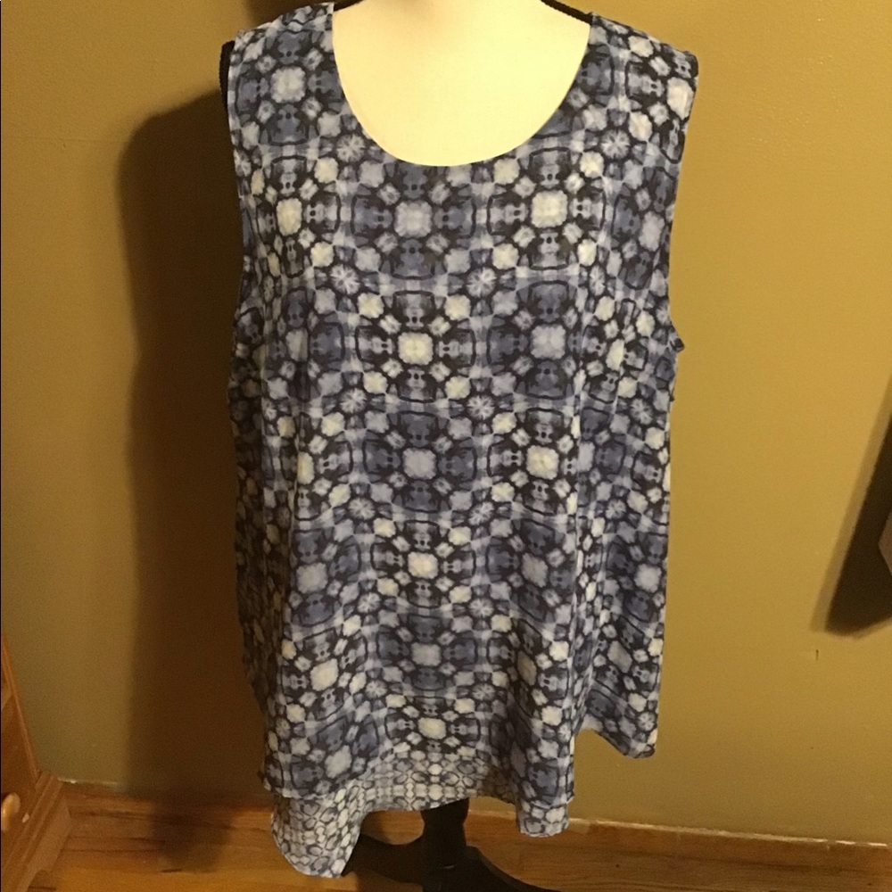 Style & Co Blue & White Short Sleeve Top